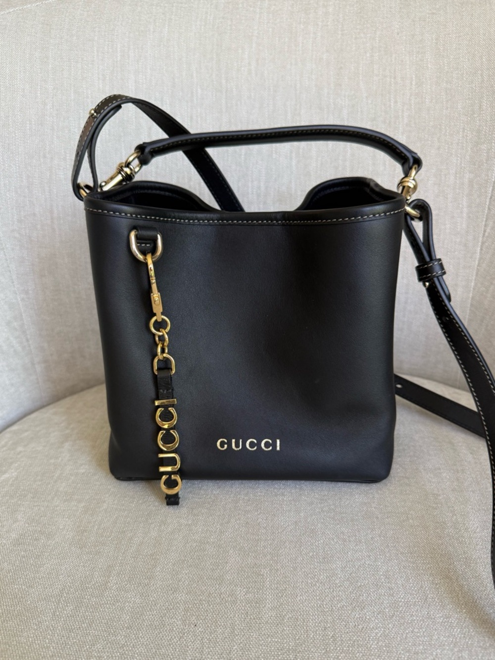 Gucci | Bucket Bag & Keychain